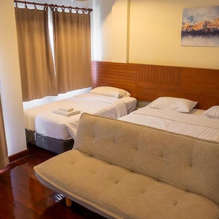 Baan Chuan Chom Pattaya Hotell Eksteriør bilde