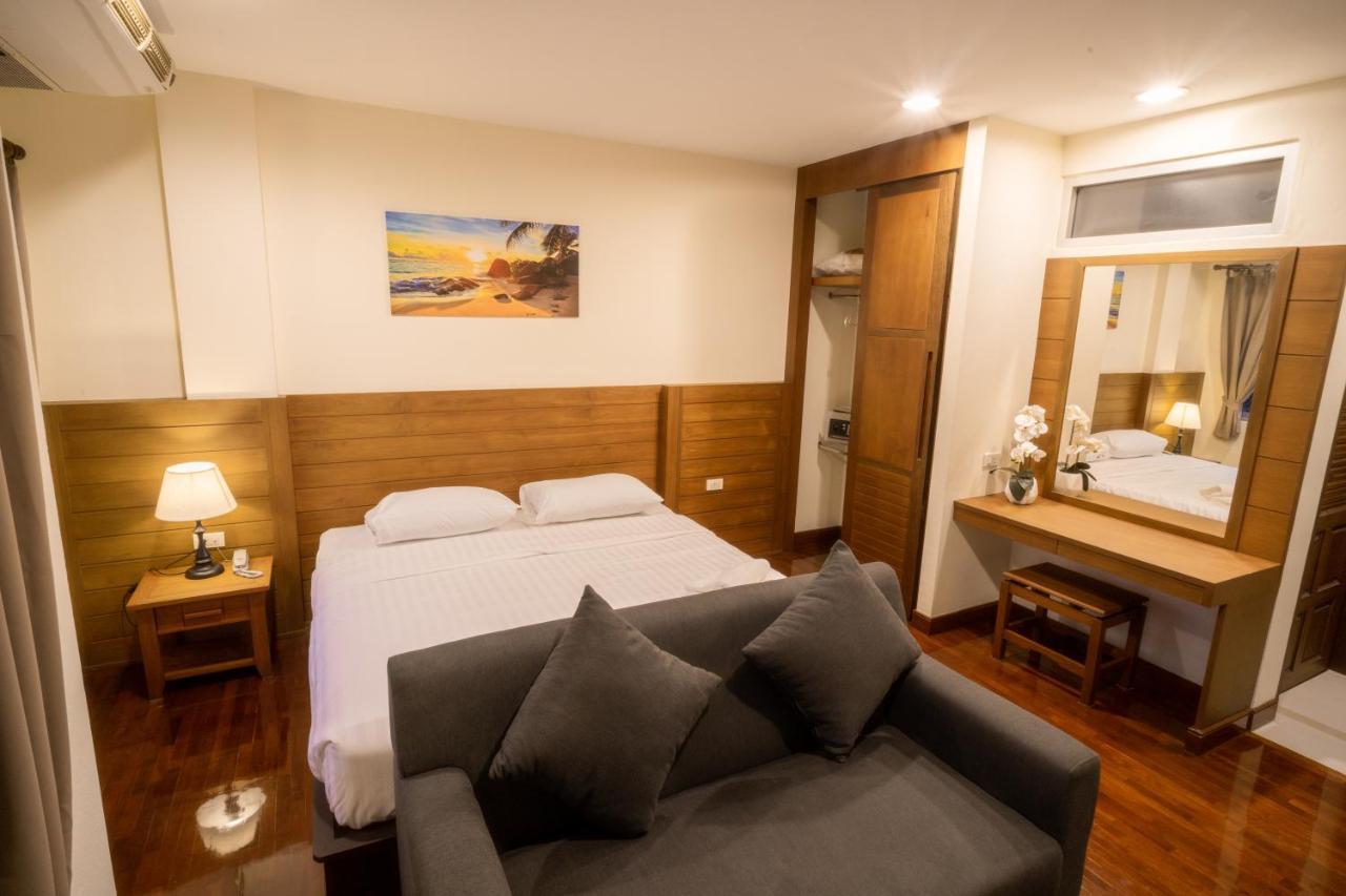 Baan Chuan Chom Pattaya Hotell Eksteriør bilde