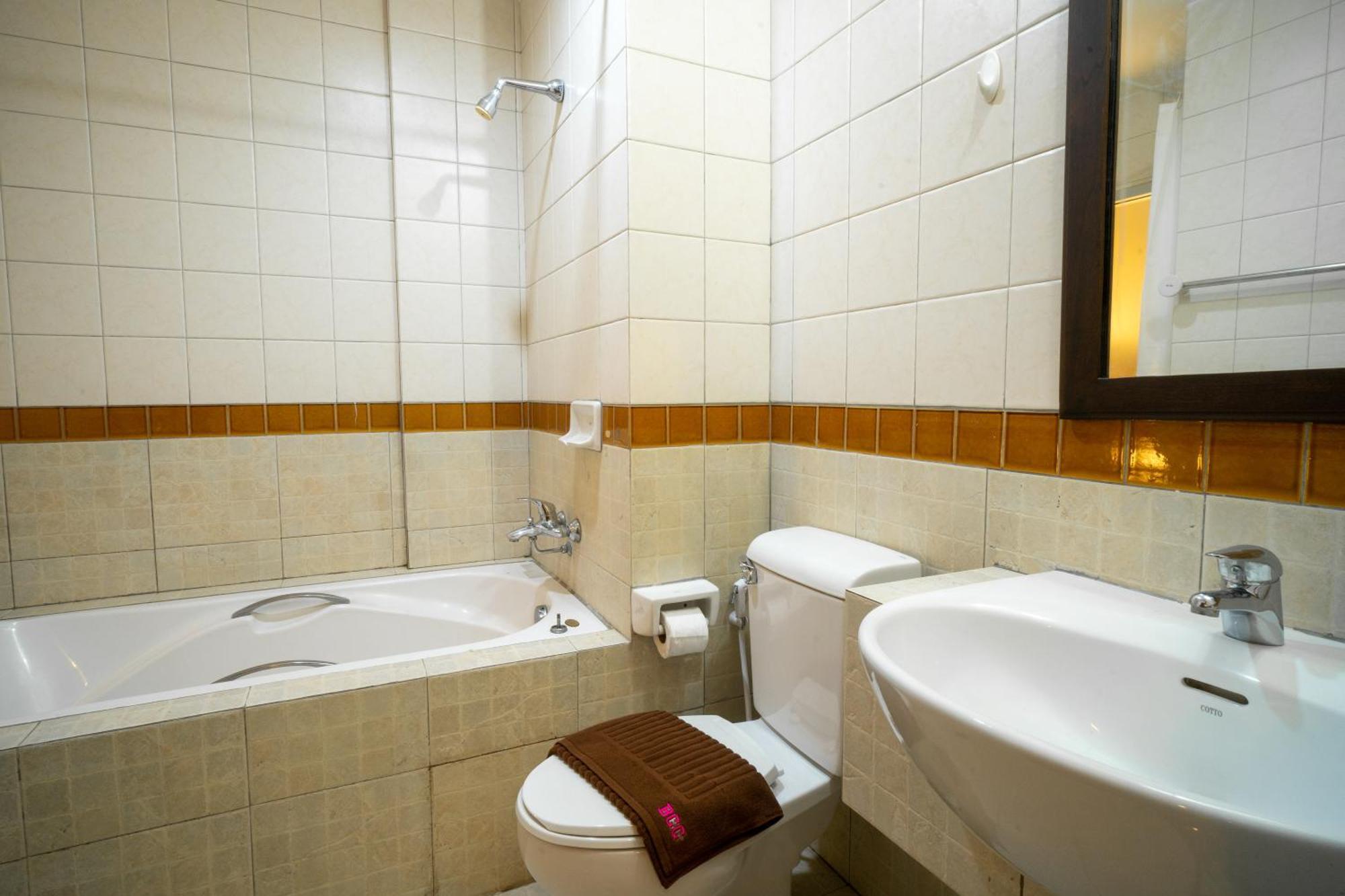 Baan Chuan Chom Pattaya Hotell Eksteriør bilde
